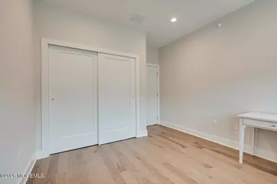 16 Valiant Court, Middletown, NJ 07748 - Photo 28