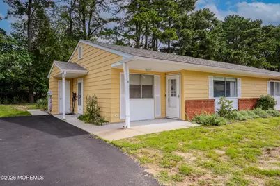 8 B Alaska Avenue, Whiting, NJ 08759 - Photo 2