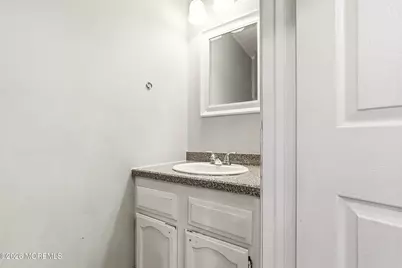 549 Woodbine Lane, Lakewood, NJ 08701 - Photo 10