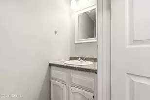 549 Woodbine Ln, Lakewood, NJ 08701 - Photo 10