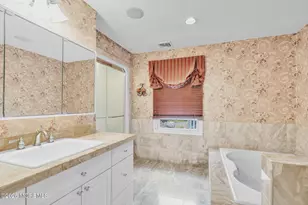 102 Parker Rd, Eatontown, NJ 07724 - Photo 26