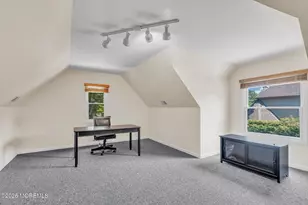 102 Parker Rd, Eatontown, NJ 07724 - Photo 22