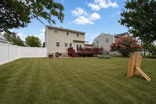 23 Fleetwood Dr, Hazlet Township, NJ 07730 - Photo 30