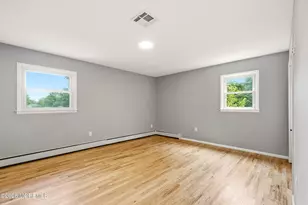 295 Fort Plains Rd, Howell Township, NJ 07731 - Photo 16