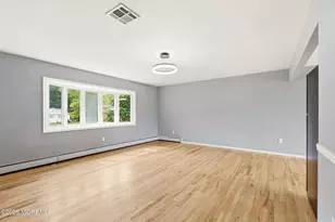 295 Fort Plains Rd, Howell Township, NJ 07731 - Photo 8