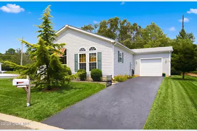 60 Fort Lee Drive, Manahawkin, NJ 08050 - Photo 4