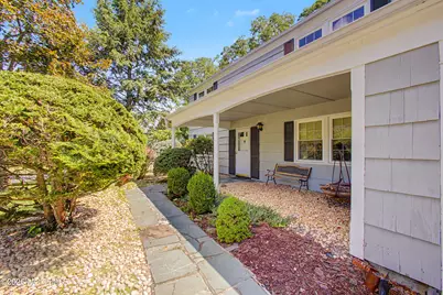 14 McIntosh Lane, Manalapan Township, NJ 07726 - Photo 2