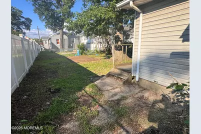 57 Lakewood Avenue, Keansburg, NJ 07734 - Photo 18