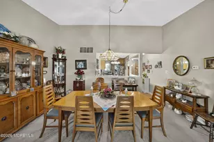 33 Carnaby Close, Freehold, NJ 07728 - Photo 18