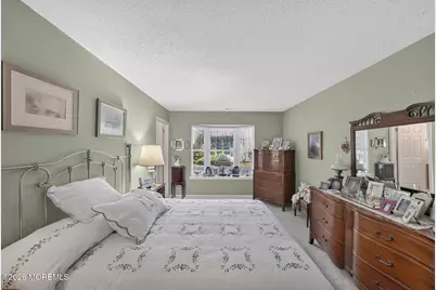 33 Carnaby Close, Freehold, NJ 07728 - Photo 28