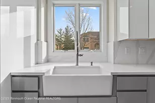104 Carmel Ct, Holmdel, NJ 07733 - Photo 10