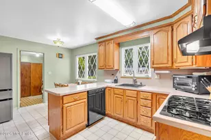 73 Newbury Rd, Howell Township, NJ 07731 - Photo 10