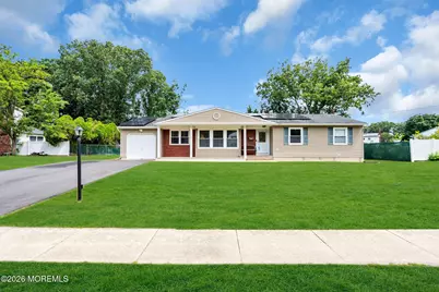 73 Newbury Road, Howell Township, NJ 07731 - Photo 2