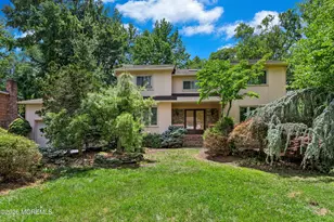 40 Vista Dr, Morganville, NJ 07751 - Photo 2