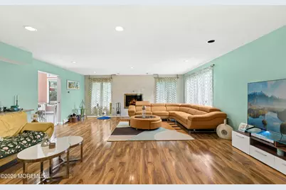 40 Vista Drive, Morganville, NJ 07751 - Photo 8