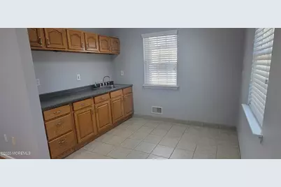 314 Maple Place, Keyport, NJ 07735 - Photo 8
