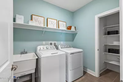 28 Tee Place, Neptune Township, NJ 07753 - Photo 34