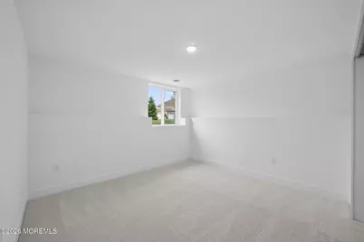 22 Tee Place, Neptune Township, NJ 07753 - Photo 32