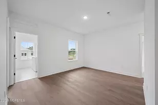 22 Tee Pl, Neptune Township, NJ 07753 - Photo 28