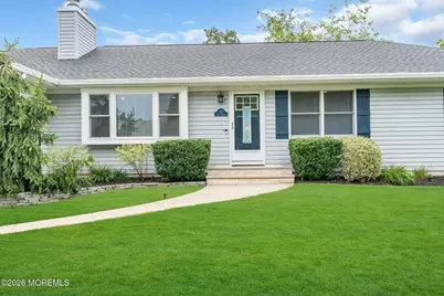 633 Spray Avenue, Beachwood, NJ 08722 - Photo 2