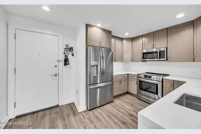 1 Carriage City Plaza #1620, Rahway, NJ 07065 - Photo 6