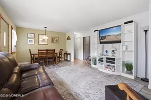 327 Pacific Ave, Beachwood, NJ 08722 - Photo 8