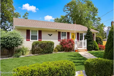 327 Pacific Avenue, Beachwood, NJ 08722 - Photo 2