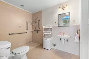 77 N Lakeshore Dr, Manahawkin, NJ 08050 - Photo 20