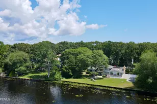77 N Lakeshore Dr, Manahawkin, NJ 08050 - Photo 62