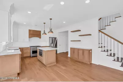 202 Curtis Avenue, Point Pleasant Beach, NJ 08742 - Photo 4