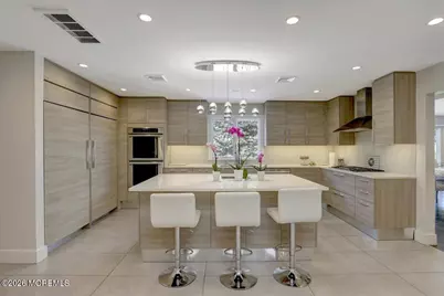 311 Park Avenue, Oakhurst, NJ 07755 - Photo 14