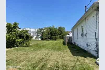 40 Highland Avenue, Keansburg, NJ 07734 - Photo 4