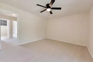 35 Whistler Dr, Freehold, NJ 07728 - Photo 10