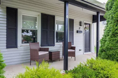 17 Clinton Street, Freehold, NJ 07728 - Photo 2