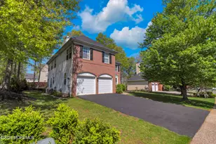 1 Captain Woods Rd, Whitehouse Station, NJ 08889 - Photo 2