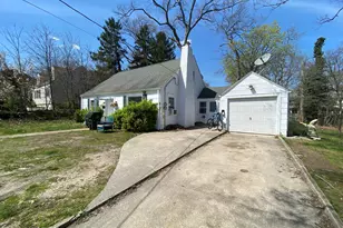 255 Garfield Ave, Oakhurst, NJ 07755 - Photo 10