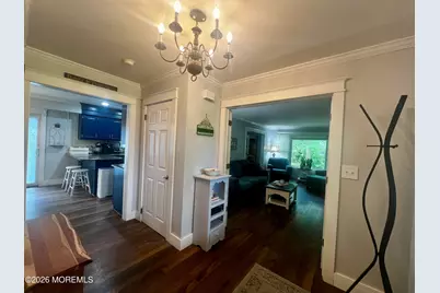 92 Quail Lane, Freehold, NJ 07728 - Photo 8