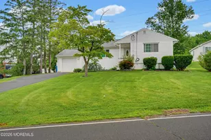 125 Higgins Rd, Matawan, NJ 07747 - Photo 4