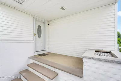 125 Higgins Road, Matawan, NJ 07747 - Photo 6