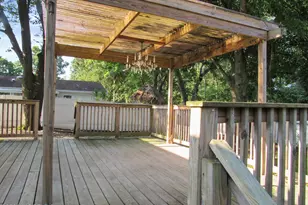 913 Larchmont St, Toms River Township, NJ 08757 - Photo 6