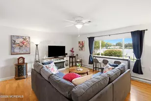 675D New Castle Ct, Lakewood, NJ 08701 - Photo 8