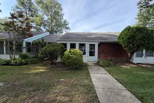 52C Cambridge Ct, Lakewood, NJ 08701 - Photo 1