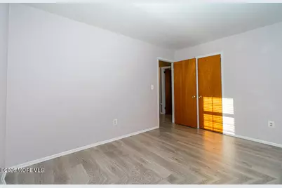315 Beverly Way, Neptune Township, NJ 07753 - Photo 16