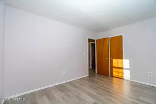 315 Beverly Way, Neptune Township, NJ 07753 - Photo 16