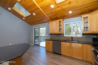 315 Beverly Way, Neptune Township, NJ 07753 - Photo 6