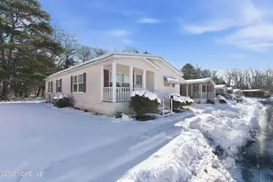 110 Douglas Dr, Jackson, NJ 08527 - Photo 2