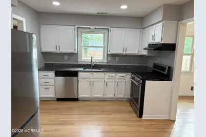 19 Lennox Avenue, Rumson, NJ 07760 - Photo 2