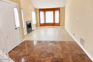 114 Orion Rd, Piscataway Township, NJ 08854 - Photo 4