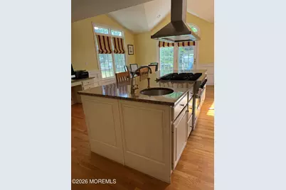 14 Silverbrook Place, Lincroft, NJ 07738 - Photo 6