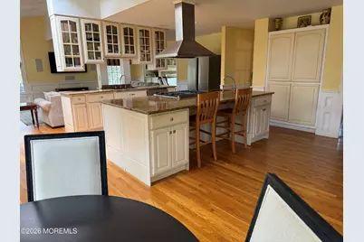 14 Silverbrook Place, Lincroft, NJ 07738 - Photo 6